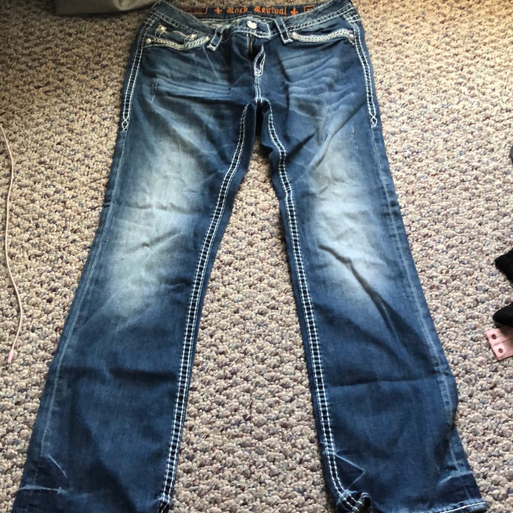 Buckle jeans